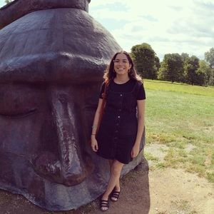 Meet your Posher, Alejandra